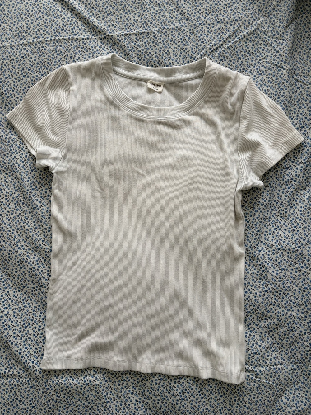 Wilfred White Short Sleeve Ribbed Tee